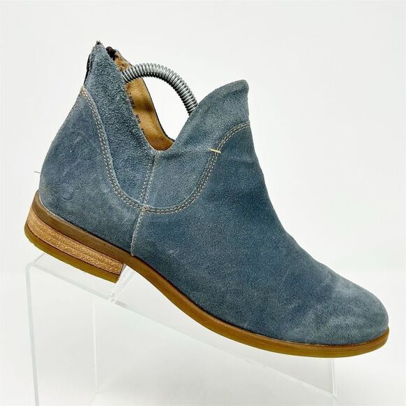 Born Women's Arula Blue Suede Ankle Booties Size 7.5 Casual Fall Back Zipper - Picture 1 of 15